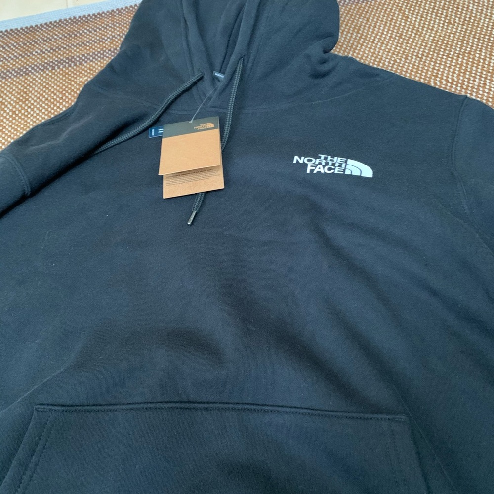 North Face XL Black Hoodie BRAND NEW WITH TAGS!!